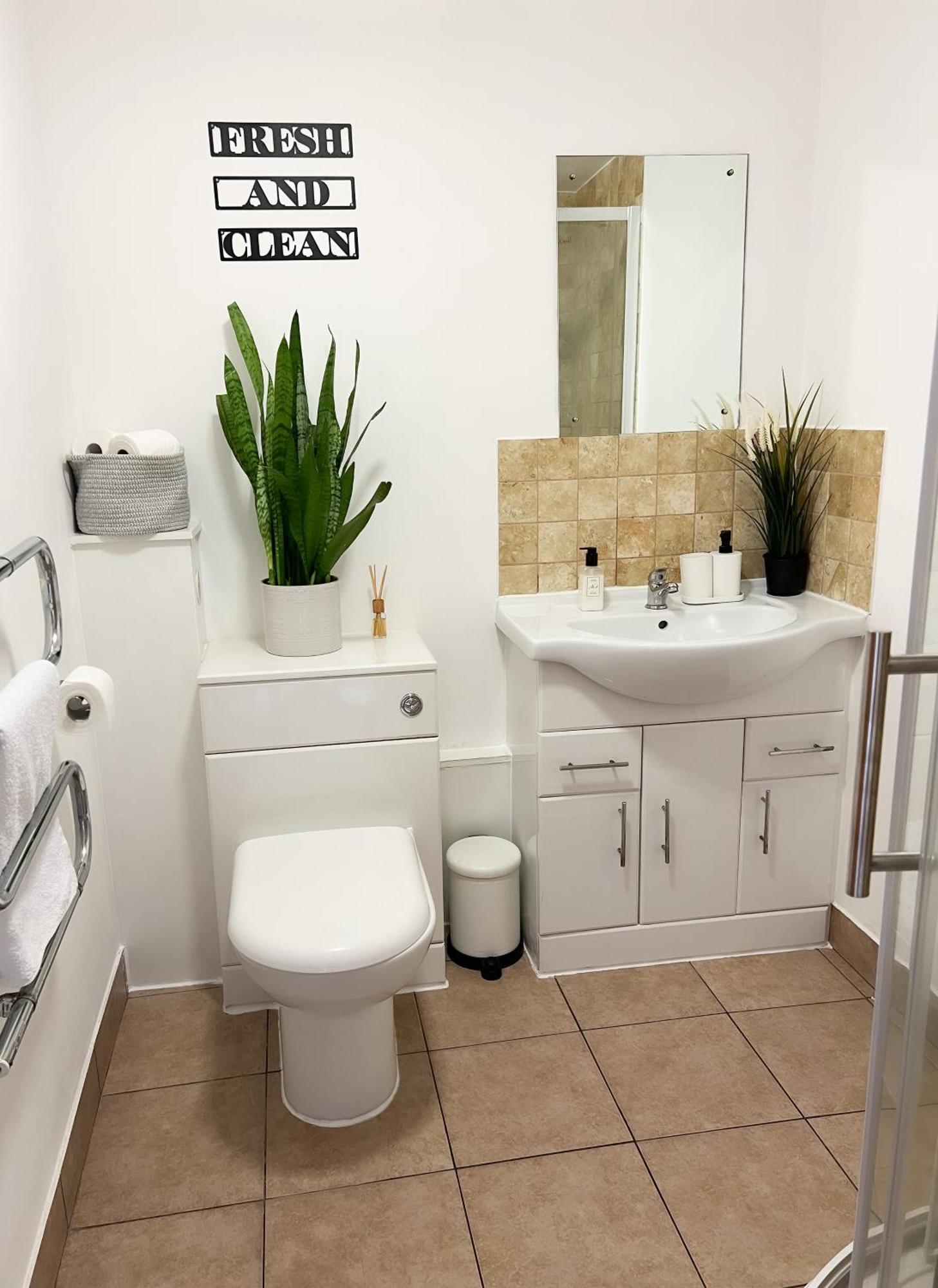 London Stylish 1 Bedroom Apartment Eksteriør bilde